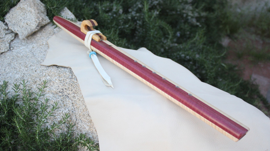 Purpleheart & Curly Maple Sundance Native American Style Flute (Key F- 440Hz)