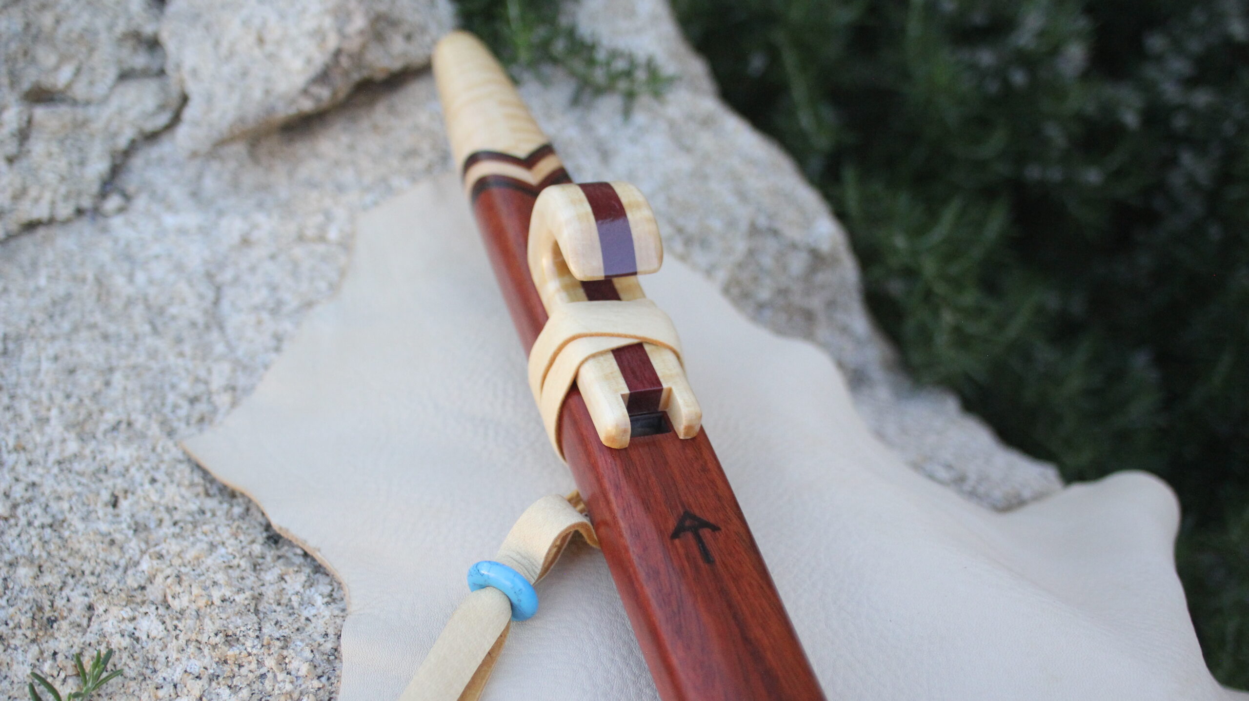 Bloodwood & Curly Maple Collectors Native American Style Flute (Key G- 440Hz)